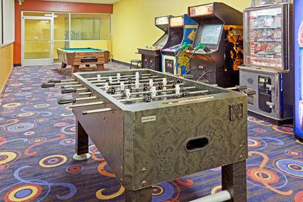Super 8 By Wyndham Hotel